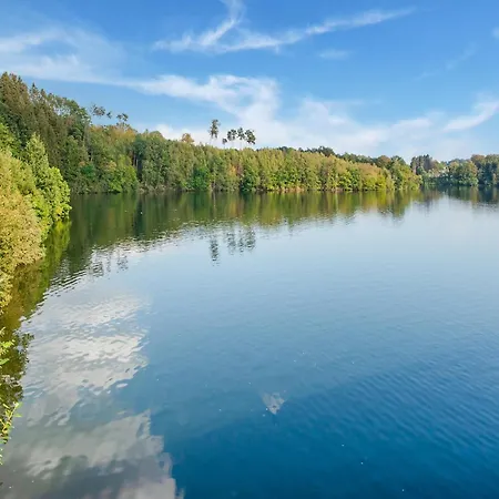 With Pool, Дом отдыха *